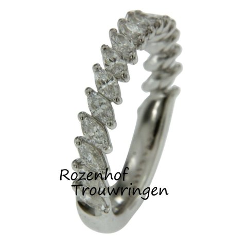 Glamoureuze witgouden verlovingsring met schitterende diamanten (13303)