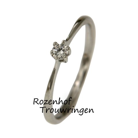Smalle witgouden trouw- of verlovingsring met diamant (15351)