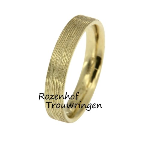 Bijzondere herenring met boomschors patroon (70482)