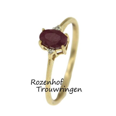 Smalle verlovingsring met schitterende robijn en diamanten (90169)